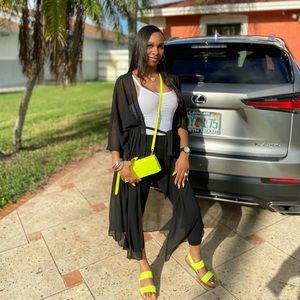 Meet your Posher, Shenika